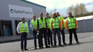 Mitarbeiter Nestlé und Grüner Punkt